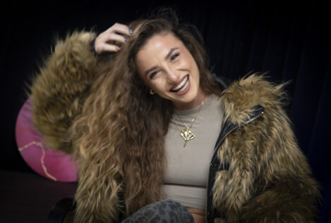 Sofía Surferss: «Las relaciones en redes sociales son todo interés»