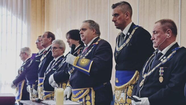 El PSOE maniobra para seguir controlando la principal logia masónica de España