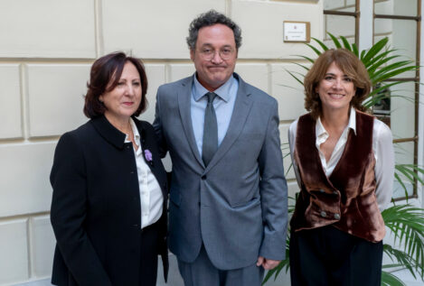 Peramato se estrena como fiscal general expresando su «admiración» a García Ortiz