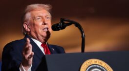 Trump ordena bloquear todos los petroleros sancionados que entren y salgan de Venezuela