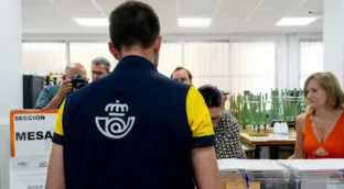 Una excusa técnica retrasa la declaración de un testigo clave en el amaño del PSOE en Sevilla