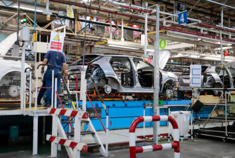 La inflación industrial volvió a tasas negativas en noviembre por la energía