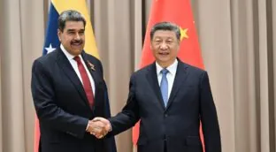 China condena la «detención arbitraria» de petroleros venezolanos por parte de EEUU