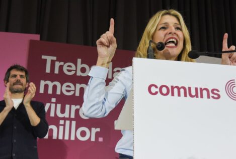 Desplome de Sumar en Cataluña: perdería la mitad de sus diputados si se votara hoy