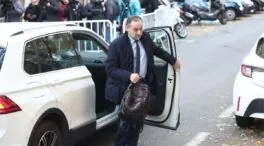 Un informe pedido por el PSOE alerta de gastos «llamativos» cargados por Ábalos al partido