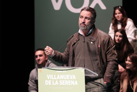 Abascal pide a los electores de Guardiola, «la Irene Montero extremeña», que voten a Vox