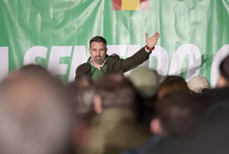 Vox abre un expediente al colíder de Revuelta como paso previo a expulsarlo del partido