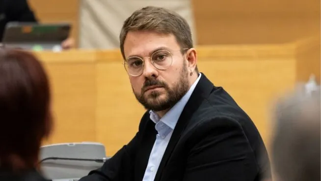 Sumar urge a Sánchez a «espabilar» y le avisa de que se les «puede terminar la paciencia»