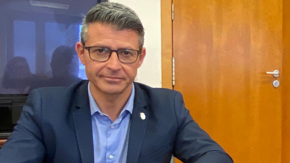 El PSOE abre un expediente contra el acalde de Almusafes acusado de acoso sexual y laboral