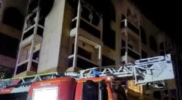 Un detenido por el incendio de un edificio de Alicante en el que murió una joven