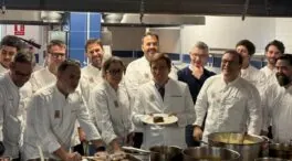 Almeida se une a los fogones solidarios en apoyo a mujeres en riesgo de exclusión social