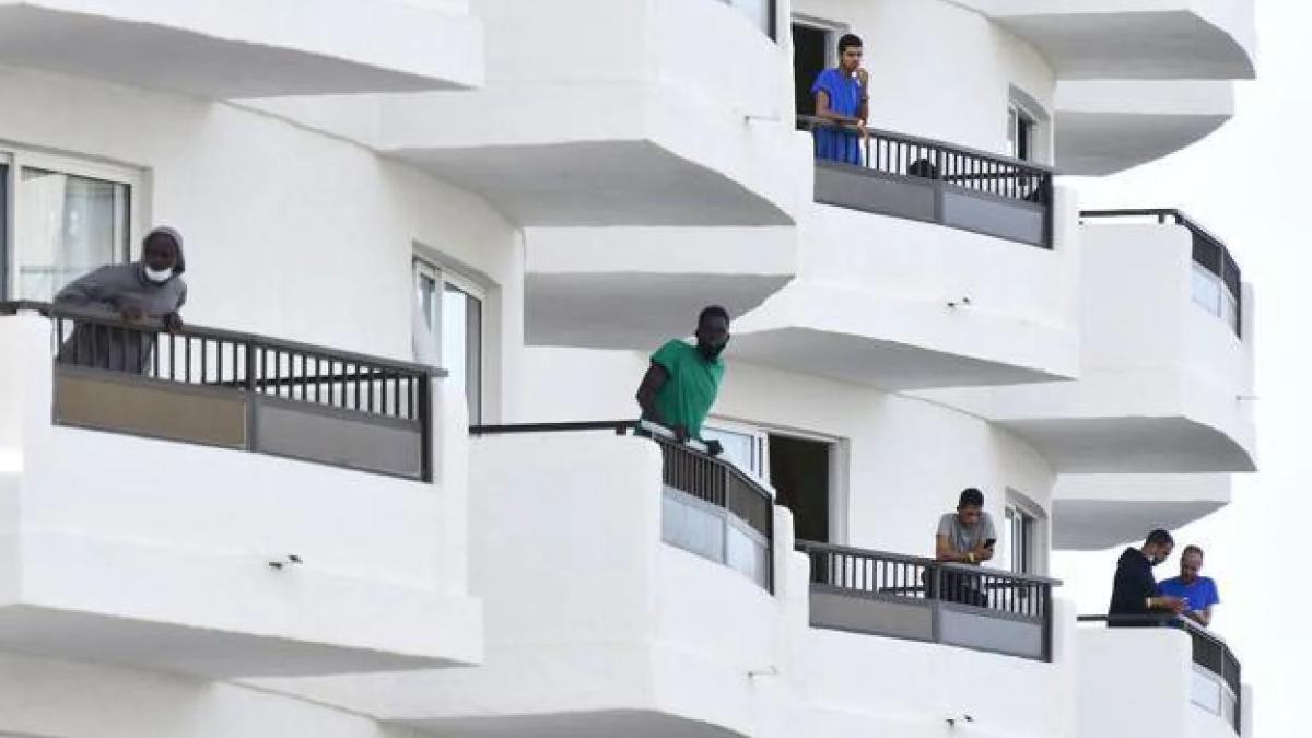 La trama SEPI creó una empresa para alojar inmigrantes en plena ola de pateras en Canarias