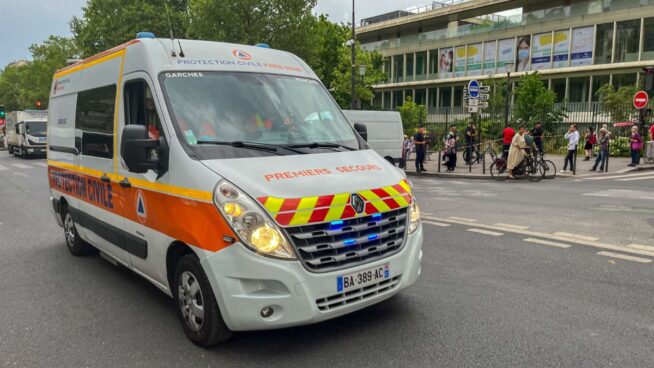 La Policía abate a tiros a un hombre armado con un cuchillo en Córcega