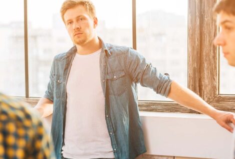 No confundas timidez con la ansiedad social: cómo se distingue y cómo se identifica