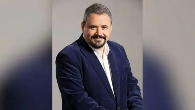 El BOE publica el cese de Antonio Hernández, mano derecha de Paco Salazar en Moncloa