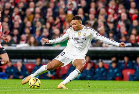 El Real Madrid ruge ante el Athletic con un doblete de Mbappé