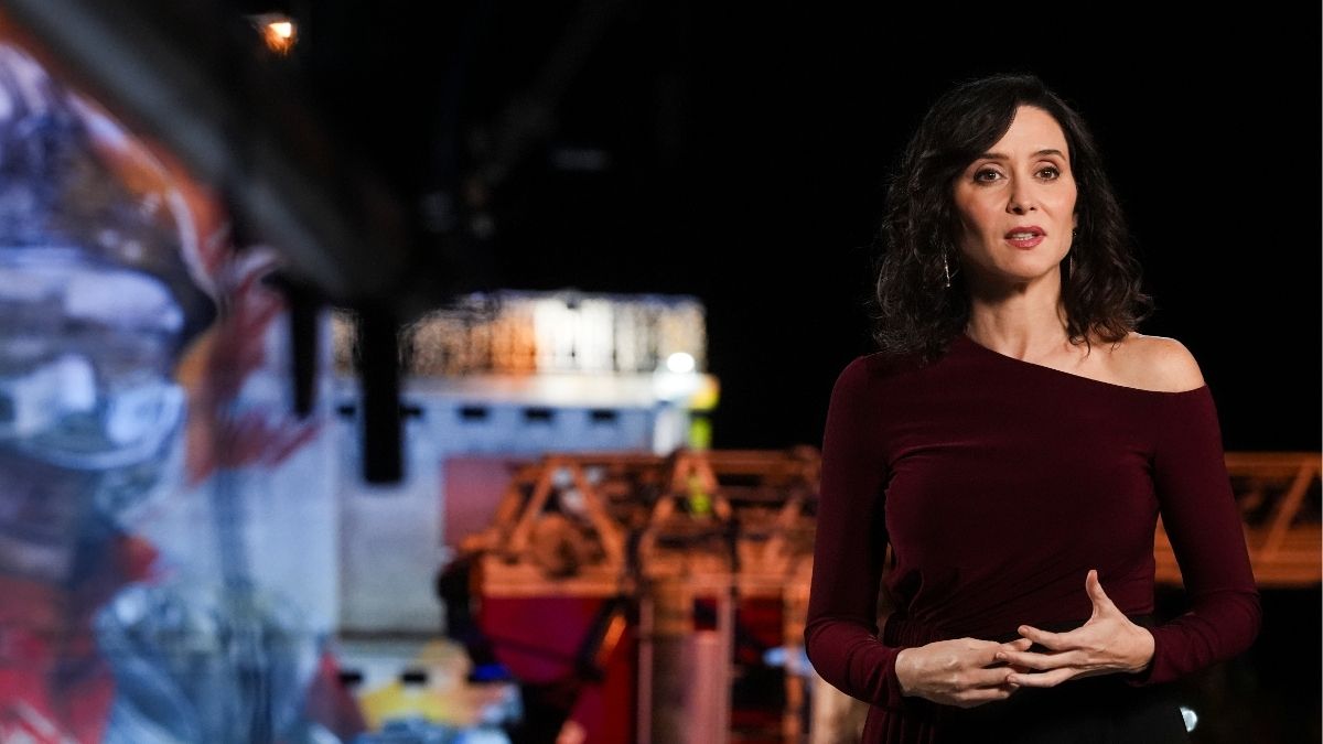 Ayuso reivindica a Madrid como una región «sin sectarismo» que pone freno «a los totalitarios»