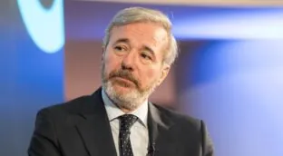 Azcón intenta un último acuerdo con Vox antes de convocar elecciones anticipadas