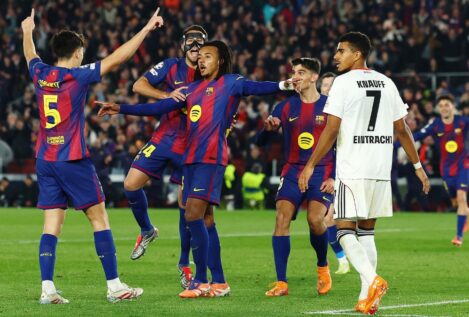 Koundé se viste de héroe: doblete y remontada del Barça ante el Eintracht en Champions