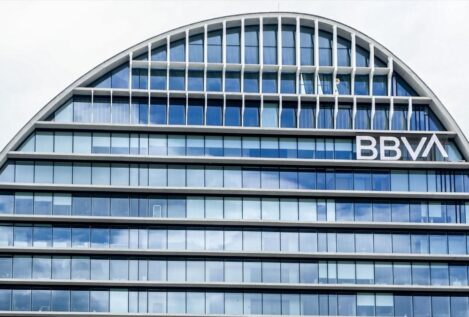 BBVA sale de Rumanía al vender su filial a Raiffeisen Bank y gana 112 millones