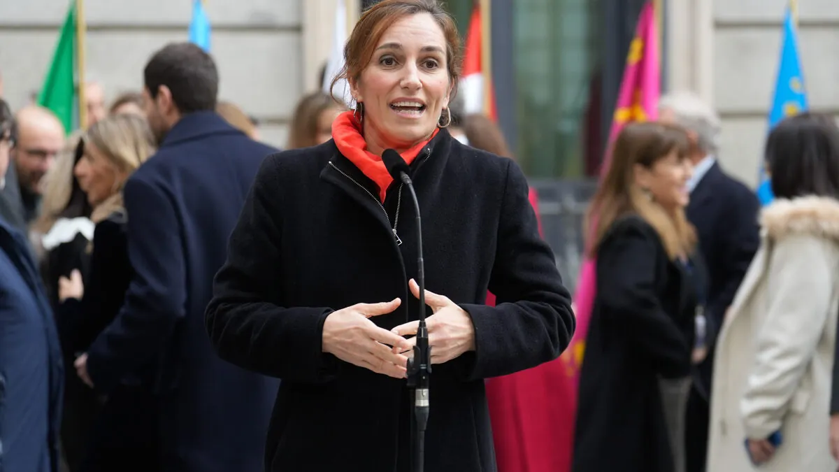 Mónica García plantea una ley para limitar las privatizaciones sanitarias