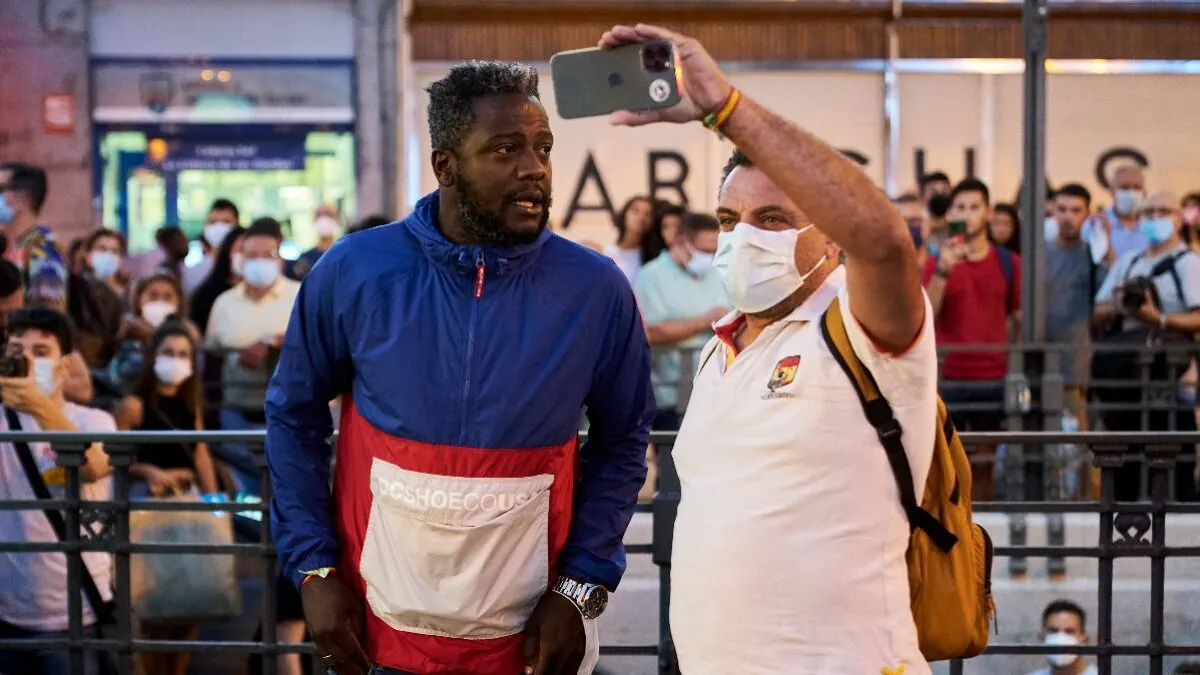 Ndongo, primer periodista al que el Congreso expedienta por interrumpir una rueda de prensa