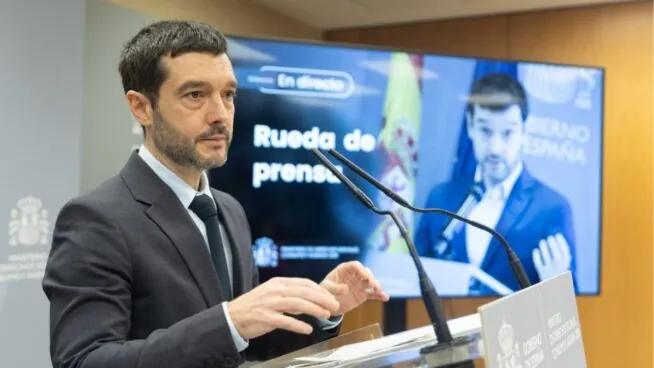 Bustinduy alerta de que puede haber más multas millonarias como la impuesta a Airbnb