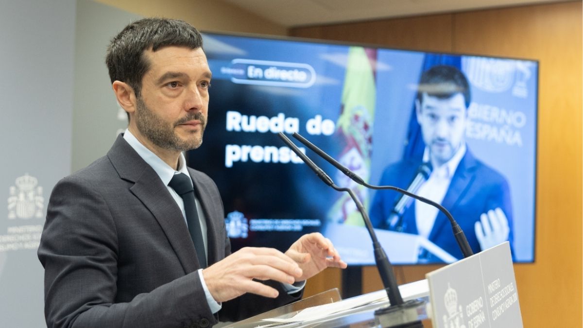 Bustinduy alerta de que puede haber más multas millonarias como la impuesta a Airbnb