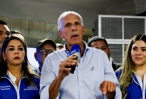 El candidato favorito de Trump para Honduras encabeza el escrutinio electoral