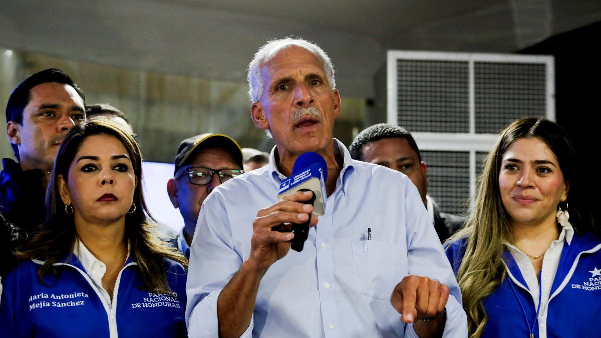 El candidato favorito de Trump para Honduras encabeza el escrutinio electoral