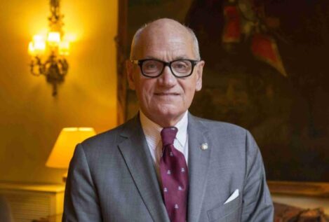 La Federación de Hípica rinde homenaje a Carles Vilarrubí en el día de su fallecimiento