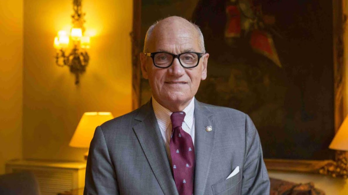 La Federación de Hípica rinde homenaje a Carles Vilarrubí en el día de su fallecimiento