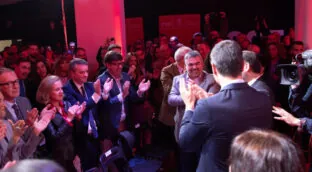 Sánchez ordena una «resolución terrible» sobre Salazar en una semana mientras busca al 'topo'