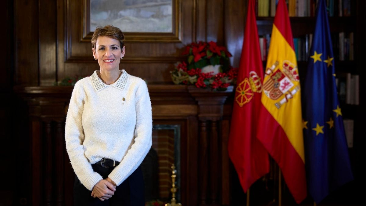 La presidenta de Navarra aboga por avanzar en transparencia y calidad democrática