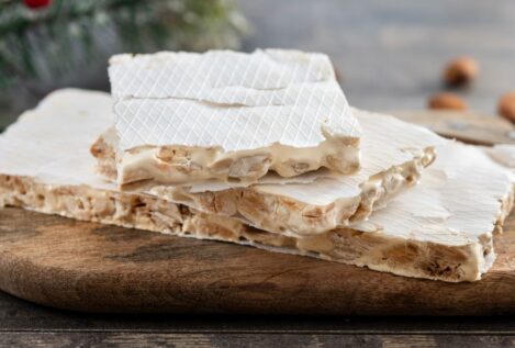 Cómo hacer el turrón duro en casa para esta Navidad: la receta de toda la vida con almendras