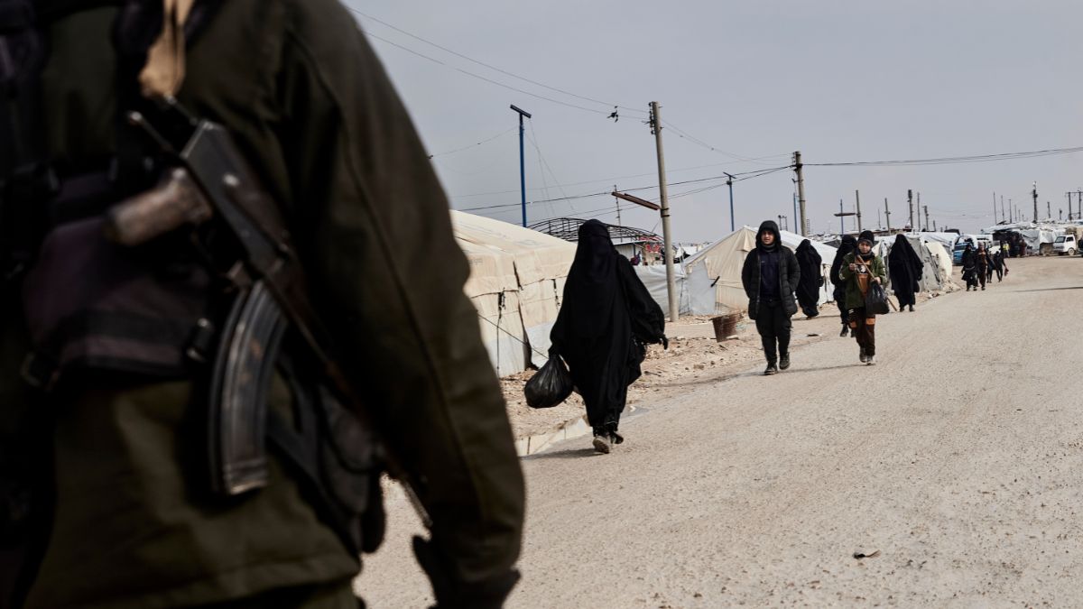 Condenada a ocho años de cárcel una francesa que se unió al Estado Islámico en Siria