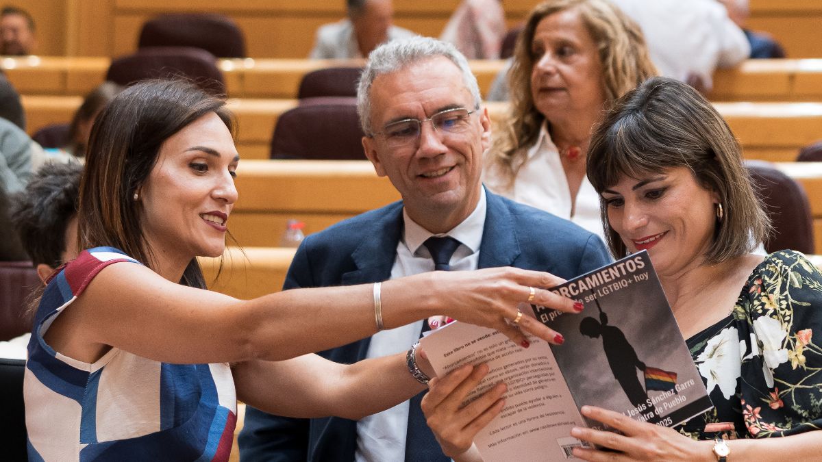 Dimite un miembro de la Ejecutiva del PSOE en medio de los escándalos que rodean al partido
