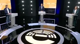 PSOE, Vox y Podemos cargan contra la ausente  Guardiola en el debate electoral extremeño