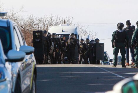 Detenidos los dos hombres atrincherados en Elche acusados de un doble homicidio