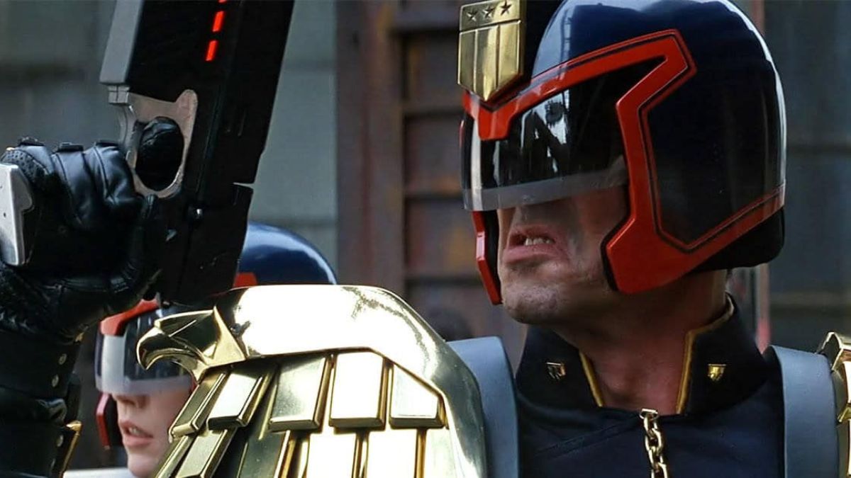 ‘Juez Dredd’, el cómic antiautoritario que Trump pervierte para justificar sus deportaciones