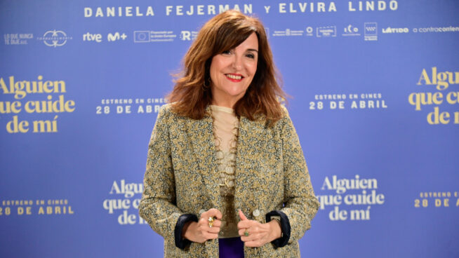 El primer matrimonio de Elvira Lindo antes de Muñoz Molina: «La boda fue en un bajo muy feo»