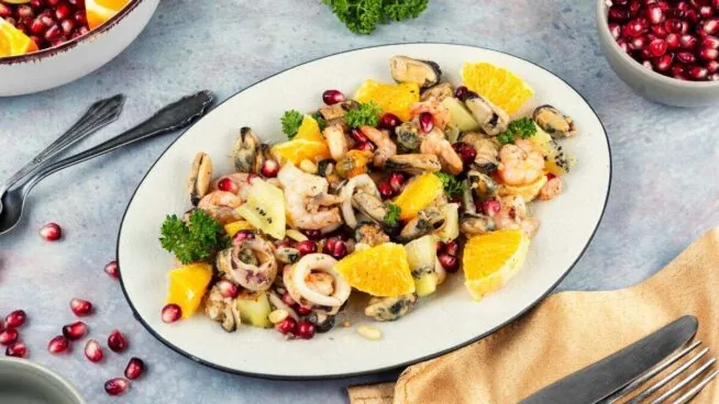 Ensalada de marisco para Navidad: el entrante ligero que refresca entre comidas pesadas