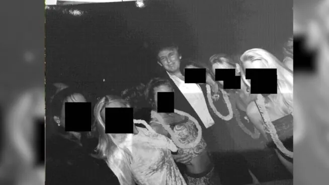 Los demócratas publican nuevas fotos de Epstein junto a Trump, Woody Allen y Clinton