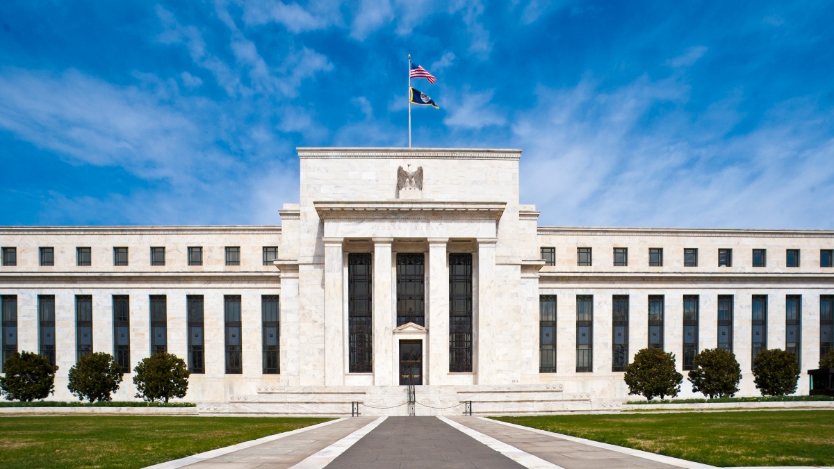 El candidato de Trump a la Fed ve margen para bajar los tipos en hasta 100 puntos