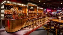 F1 Arcade abre su primer local en España: así es el bar de simuladores de Fórmula 1