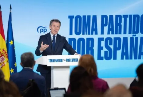 Feijóo asegura que 2025 ha sido «el año del colapso total del 'sanchismo'»