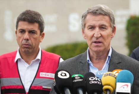 Feijóo asegura que no ha borrado mensajes con Mazón y ha mandado lo que ha pedido la juez