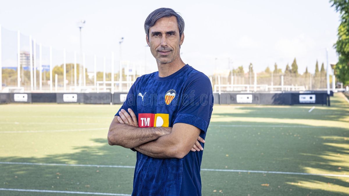 El Valencia CF, «consternado» por la muerte del entrenador de su equipo Femenino B