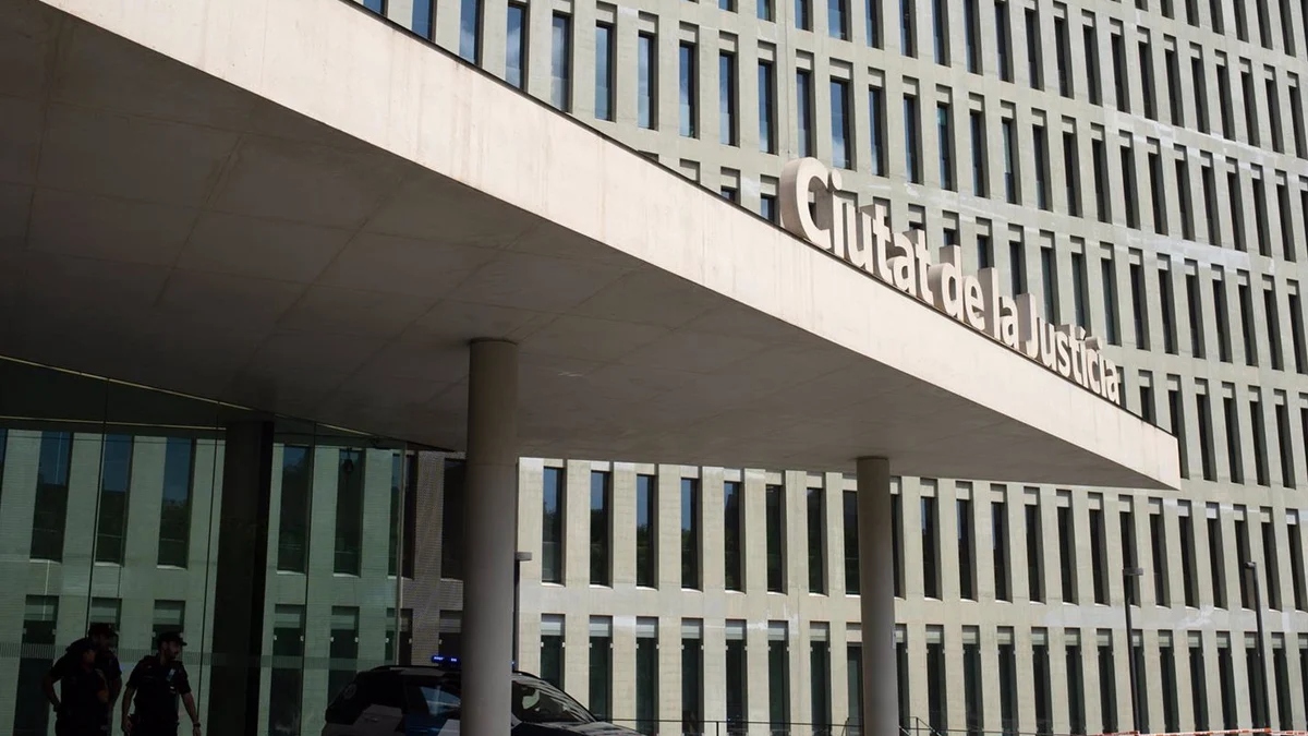 La Fiscalía investigará las denuncias por acoso sexual contra el catedrático Ramón Flecha