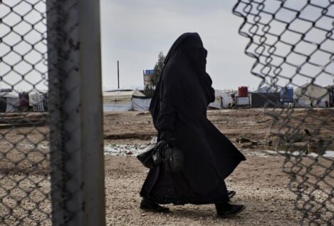 Repatriadas una mujer y un niño de un campo de desplazados en Siria vinculado al ISIS